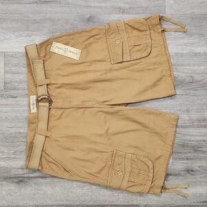 NWT Men's Tan Cargo Shorts Size 38